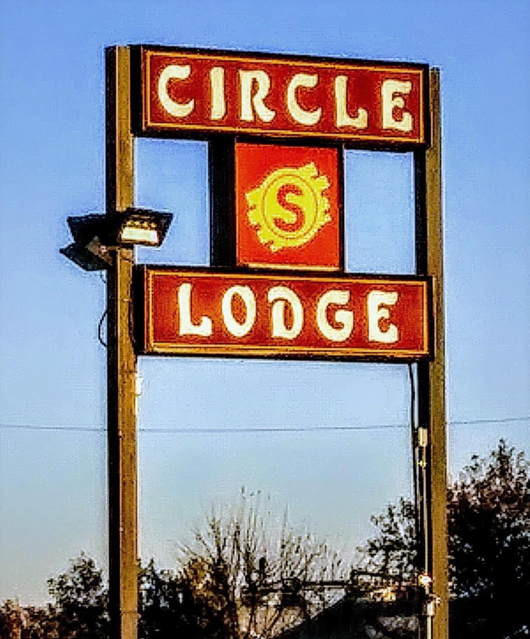 Circle S Lodge Gering ภายนอก รูปภาพ