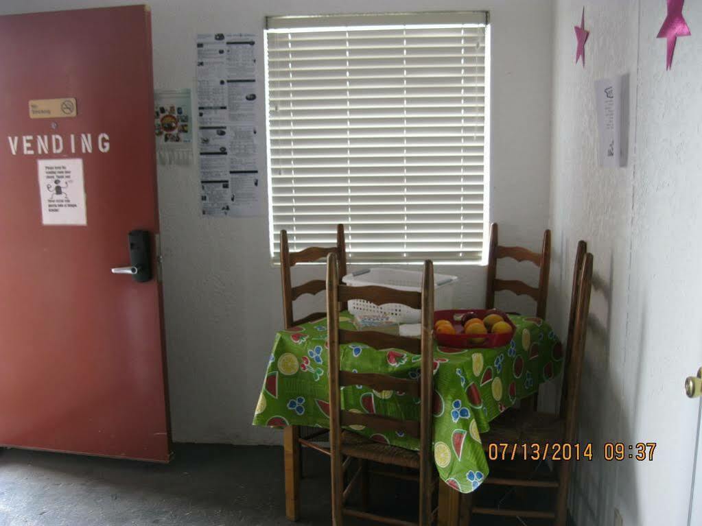 Circle S Lodge Gering ภายนอก รูปภาพ